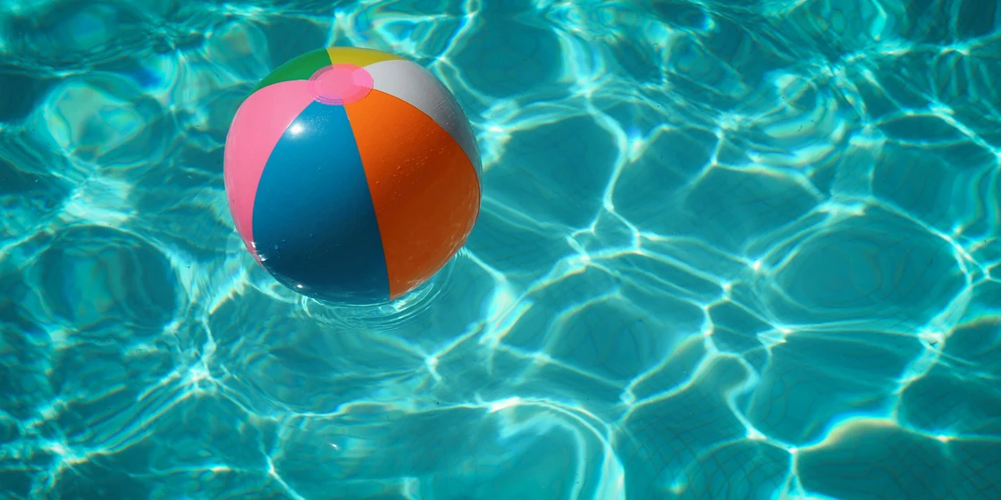vakantiepark-met-zwembad