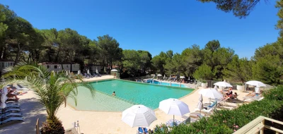 residence-la-pinede