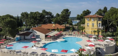 apartamentos-bellevue-plava-laguna